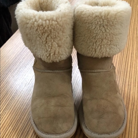 UGG Classic Tall Boots - Picture 6 of 8